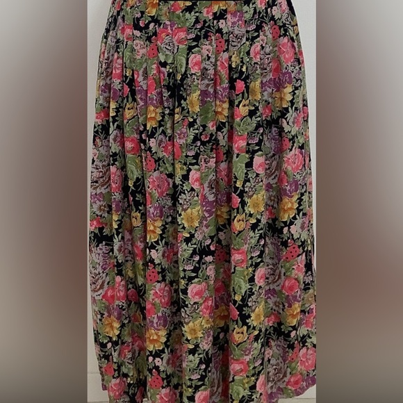 Vintage floral Skirt by Why Not - Picture 1 of 6